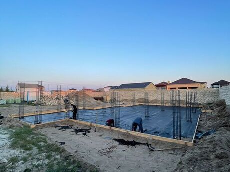 6 otaqlı həyət evi/bağ evi - Sabunçu r. - 300 m²
