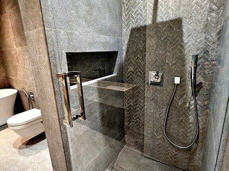 3 otaqlı yeni tikili - Nəsimi r. - 125 m²