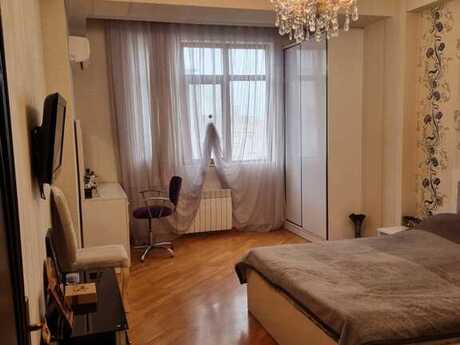 Продаётся 4-комнатная квартира в новостройке, İnşaatçılar, 115 м², 285 000 AZN, фото 5 / 12