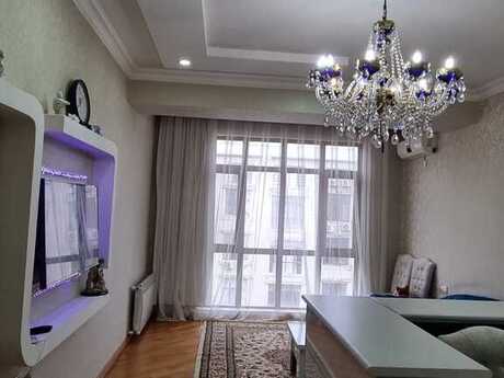 4 otaqlı yeni tikili - İnşaatçılar m. - 115 m²
