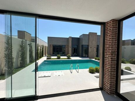 4 otaqlı həyət evi/bağ evi - Şüvəlan q. - 170 m²