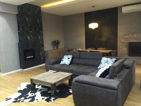 Elan №5320195 - Bakı, Nizami m., 4 otaqlı, 210 m², 2/12 mərtəbə