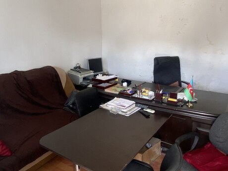 Obyekt - Binəqədi r. - 850 m²