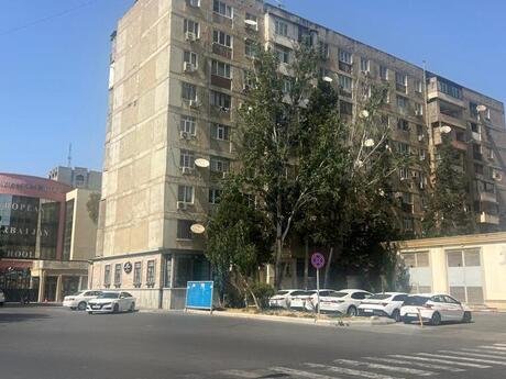 3 otaqlı köhnə tikili - Elmlər Akademiyası m. - 75 m²