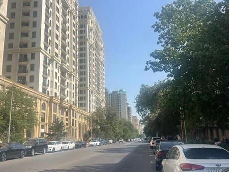 3 otaqlı köhnə tikili - Elmlər Akademiyası m. - 75 m²