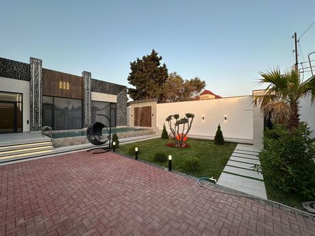 5 otaqlı həyət evi/bağ evi - Mərdəkan q. - 220 m²