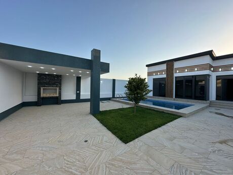 4 otaqlı həyət evi/bağ evi - Mərdəkan q. - 160 m²