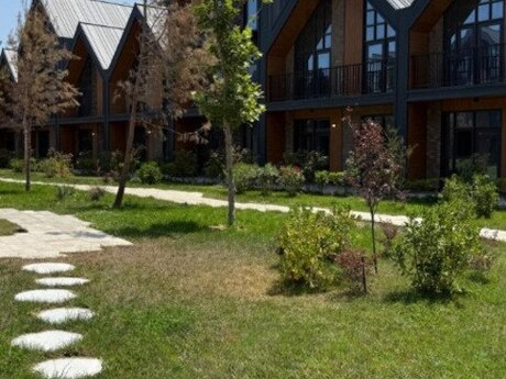 5 otaqlı həyət evi/bağ evi - Sabunçu r. - 203 m²
