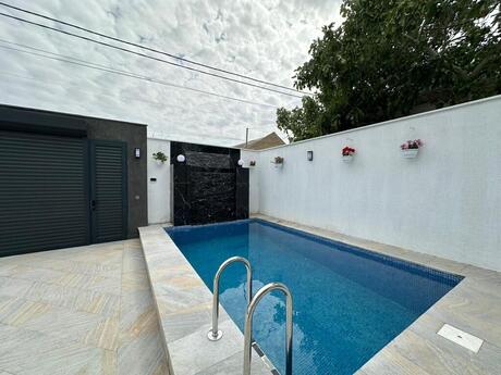 4 otaqlı həyət evi/bağ evi - Şüvəlan q. - 120 m²