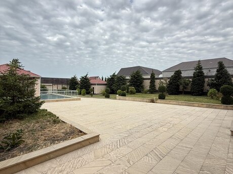 5 otaqlı həyət evi/bağ evi - Mərdəkan q. - 225 m²