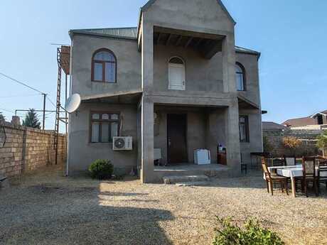 4 otaqlı həyət evi/bağ evi - Buzovna q. - 200 m²