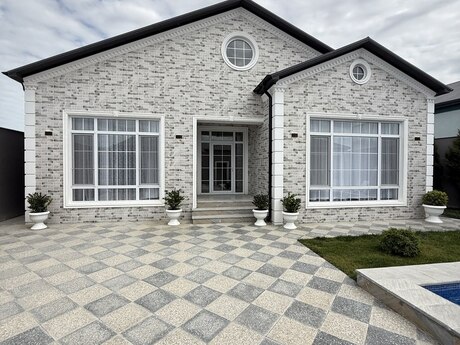 4 otaqlı həyət evi/bağ evi - Mərdəkan q. - 160 m²