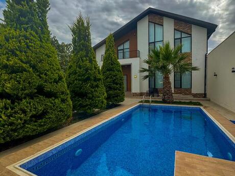 6 otaqlı həyət evi/bağ evi - Mərdəkan q. - 470 m²