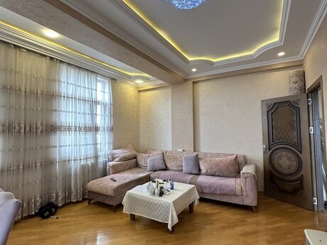 3-room apartment, 100 m², Bakıxanov: 300 000 ₼ 3