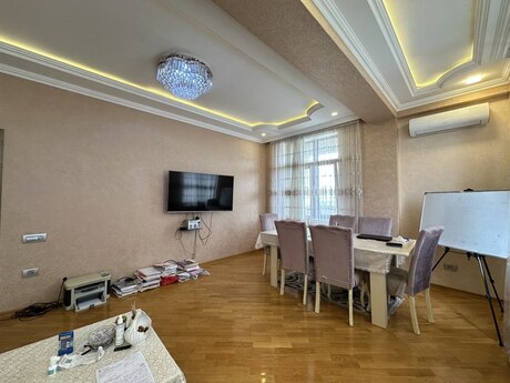 3-room apartment, 100 m², Bakıxanov: 300 000 ₼ 4