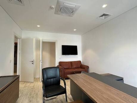 3 otaqlı ofis - Nəriman Nərimanov m. - 85 m²