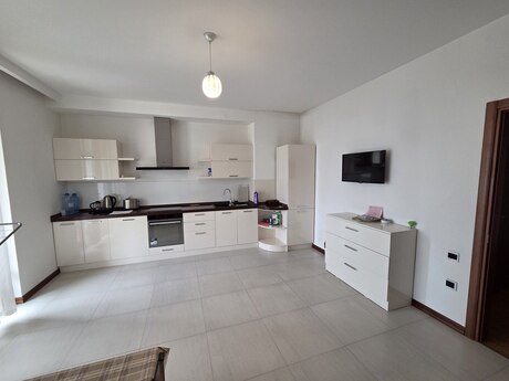 3-комн. новостройка - Сабаильский р. - 160 м²