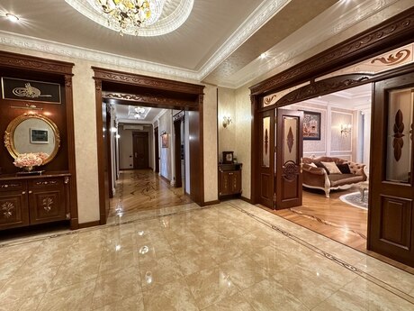 5 otaqlı yeni tikili - Nəsimi r. - 230 m²