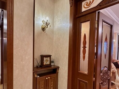 5 otaqlı yeni tikili - Nəsimi r. - 230 m²