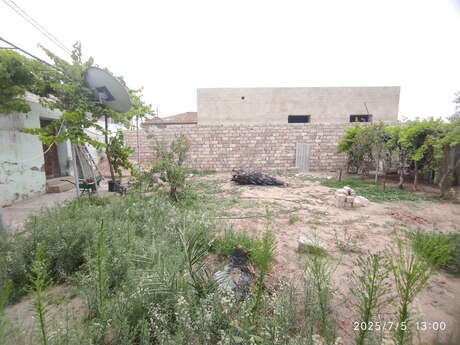 5 otaqlı həyət evi/bağ evi - Şüvəlan q. - 120 m²