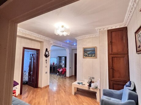 2-комн. новостройка - м. Кара Караев - 86 м²