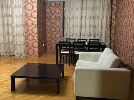 3 otaqlı yeni tikili - Nəriman Nərimanov m. - 114 m²