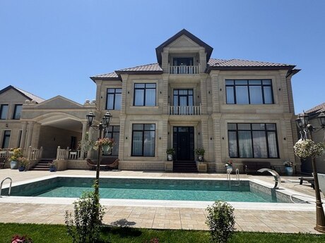 5 otaqlı həyət evi/bağ evi - Mərdəkan q. - 500 m²