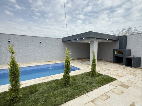 4 otaqlı həyət evi/bağ evi - Mərdəkan q. - 140 m²
