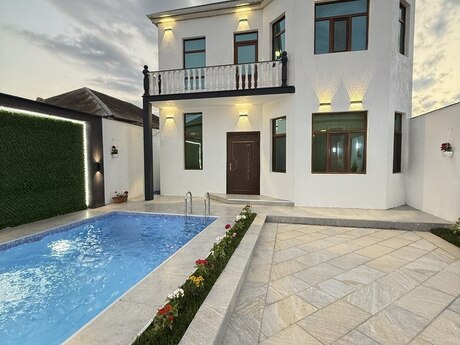 4 otaqlı həyət evi/bağ evi - Şüvəlan q. - 180 m²