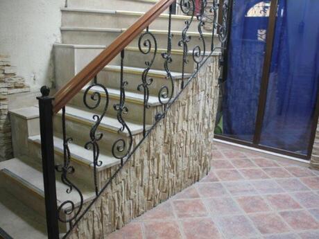 4 otaqlı həyət evi/bağ evi - İçəri Şəhər m. - 180 m²