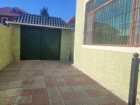 6 otaqlı həyət evi/bağ evi - Mehdiabad q. - 225 m²