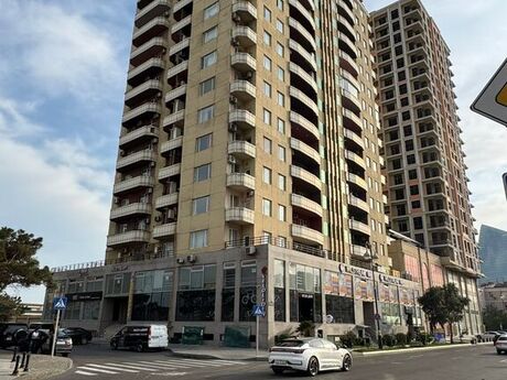 Obyekt - Şah İsmayıl Xətai m. - 354 m²