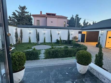 5 otaqlı həyət evi/bağ evi - Mərdəkan q. - 350 m²