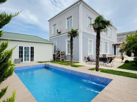 6 otaqlı həyət evi/bağ evi - Mərdəkan q. - 260 m²