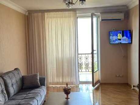 3 otaqlı köhnə tikili - İçəri Şəhər m. - 70 m²
