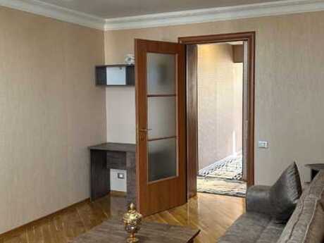 3 otaqlı köhnə tikili - İçəri Şəhər m. - 70 m²