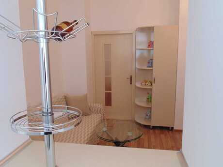 2 otaqlı köhnə tikili - İçəri Şəhər m. - 57 m²