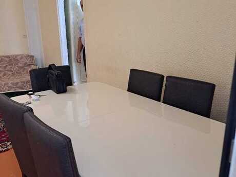 2 otaqlı köhnə tikili - Elmlər Akademiyası m. - 45 m²