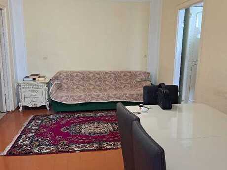2 otaqlı köhnə tikili - Elmlər Akademiyası m. - 45 m²