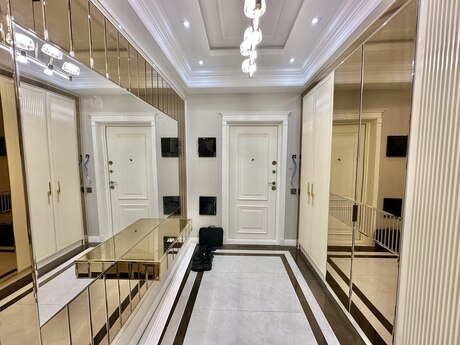 4 otaqlı yeni tikili - Nəriman Nərimanov m. - 164 m²
