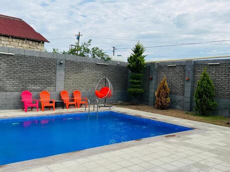 4 otaqlı həyət evi/bağ evi - Bilgəh q. - 200 m²