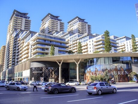 Объявление №5341996 - Баку, Сабаильский р., 2-комн., 92 м², 3/33 этаж