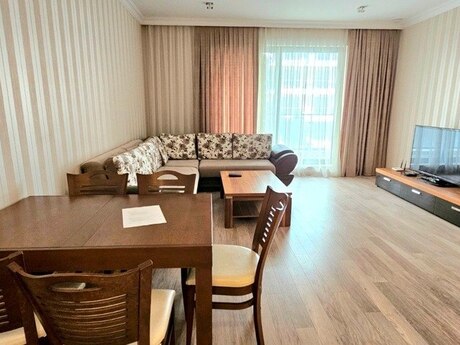 2-комн. новостройка - Сабаильский р. - 92 м²