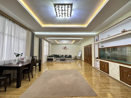 4 otaqlı mənzil, 250 m², Bakıxanov: 385 000 ₼ 3