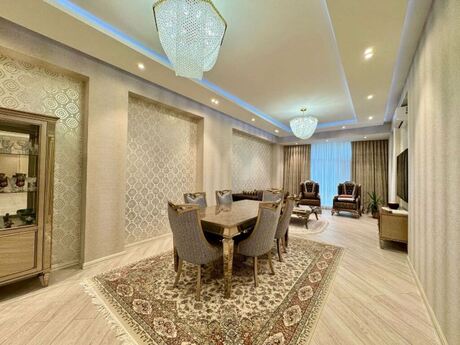 Elan №5342324 - Bakı, Nərimanov r., 3 otaqlı, 138 m², 7/16 mərtəbə