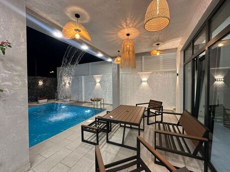 4 otaqlı həyət evi/bağ evi - Mərdəkan q. - 170 m²