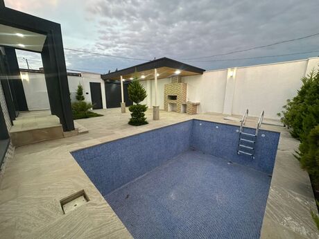 4 otaqlı həyət evi/bağ evi - Mərdəkan q. - 140 m²