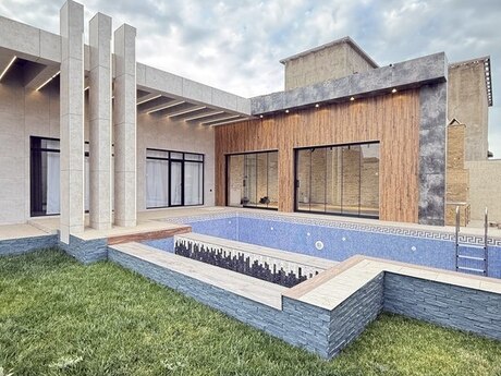 5 otaqlı həyət evi/bağ evi - Mərdəkan q. - 220 m²