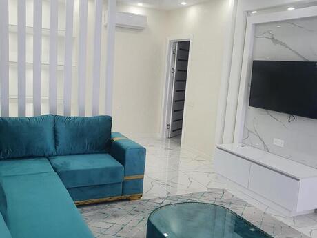 3 otaqlı yeni tikili - 8 Noyabr m. - 110 m²