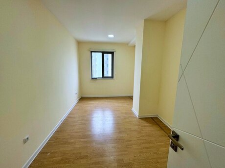 4 otaqlı ofis - Şah İsmayıl Xətai m. - 190 m²